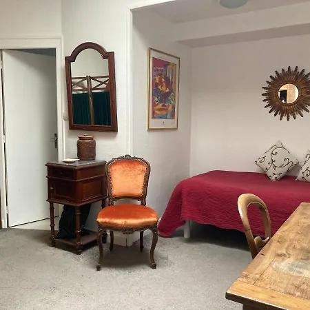 Petite Maison De Pecheurs Hypercentre La Rochelle 3*